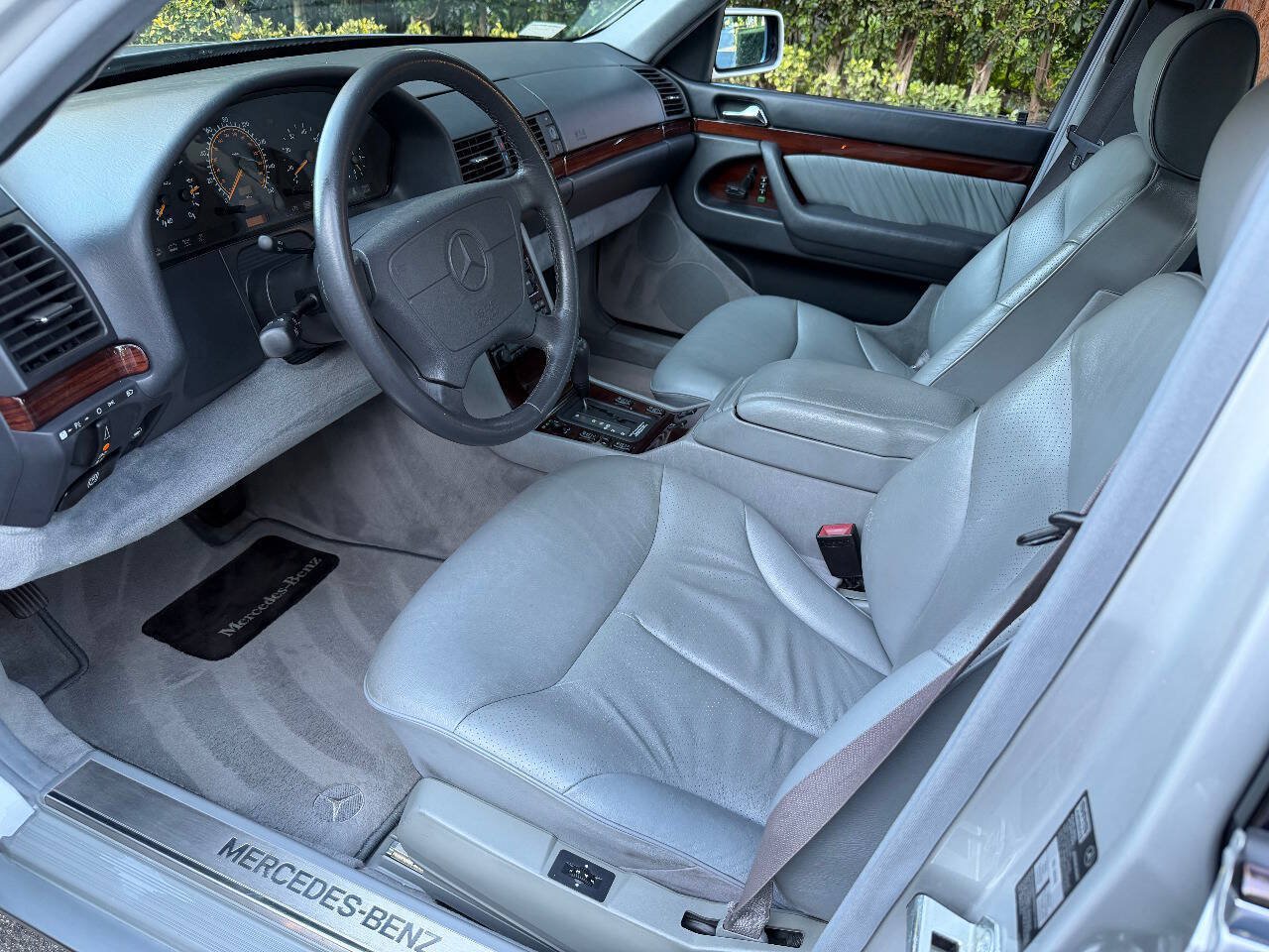Used 1995 Mercedes-Benz S 320 image 13