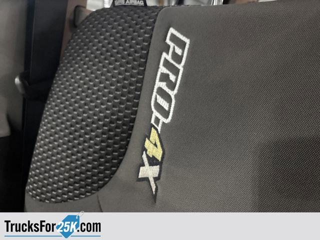 Used 2014 Nissan Frontier PRO-4X image 26