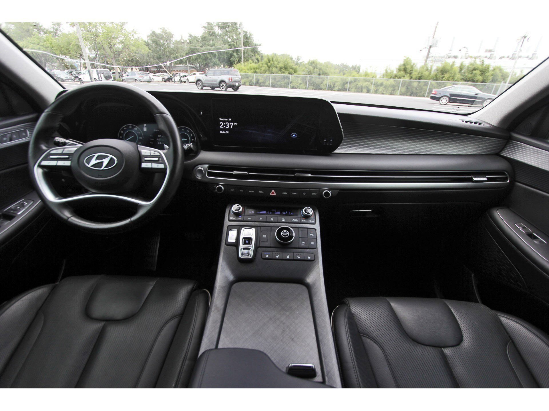 Used 2023 Hyundai Palisade Limited FWD image 10