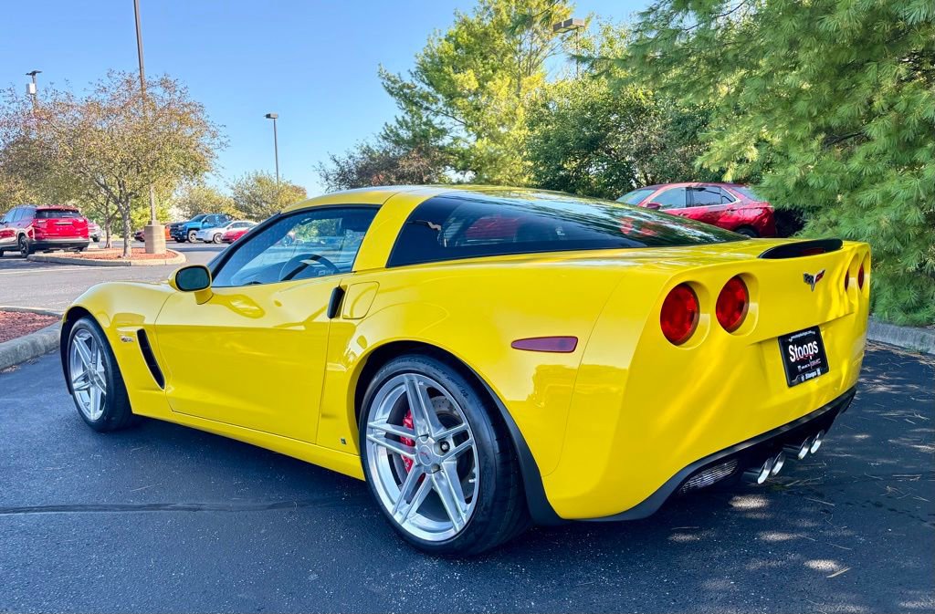 Used 2006 Chevrolet Corvette Z06 w/ Preferred Equipment Group image 6