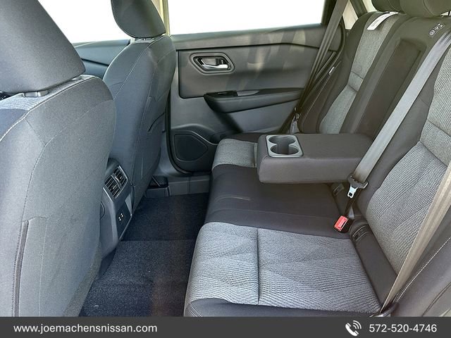 New 2026 Nissan Rogue SV AWD/4WD image 27