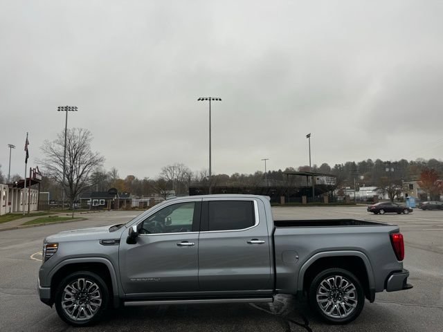 Used 2023 GMC Sierra 1500 Denali Ultimate AWD/4WD image 9