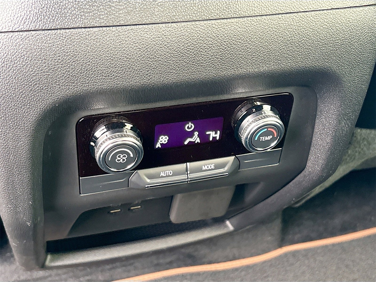 Used 2025 GMC Acadia AT4 image 26