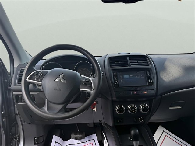 Used 2023 Mitsubishi Outlander Sport ES image 17