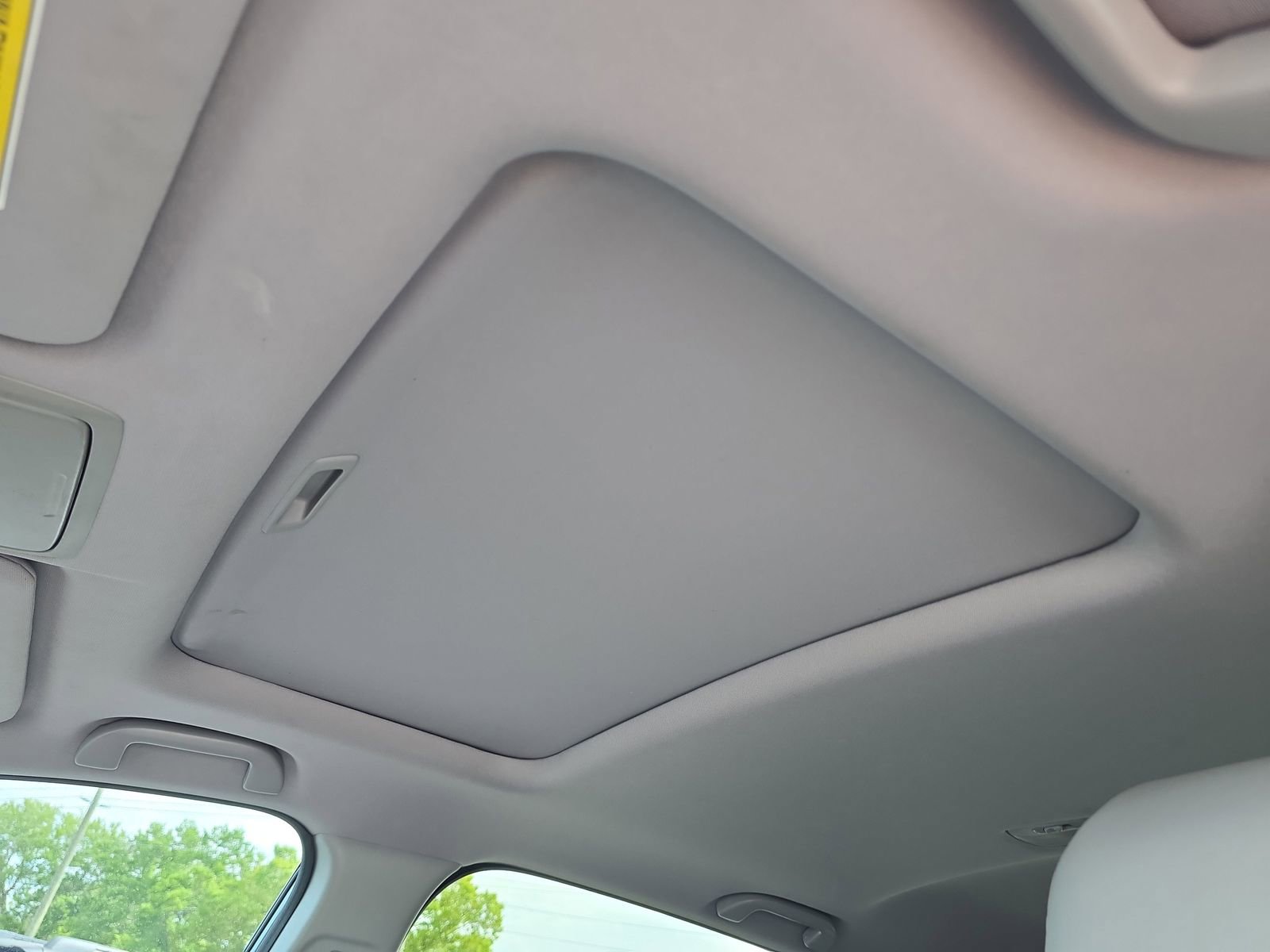Used 2018 Honda CR-V Touring image 17