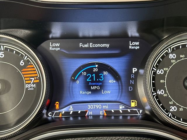 Used 2023 Jeep Cherokee Altitude Lux AWD/4WD image 18