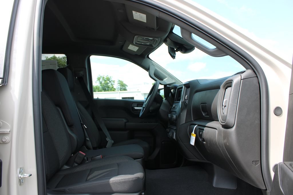 New 2026 Chevrolet Silverado 1500 Custom Trail Boss w/ LPO, Dark Essentials Package AWD/4WD image 31