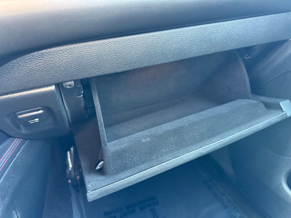 Used 2025 Dodge Durango GT image 23