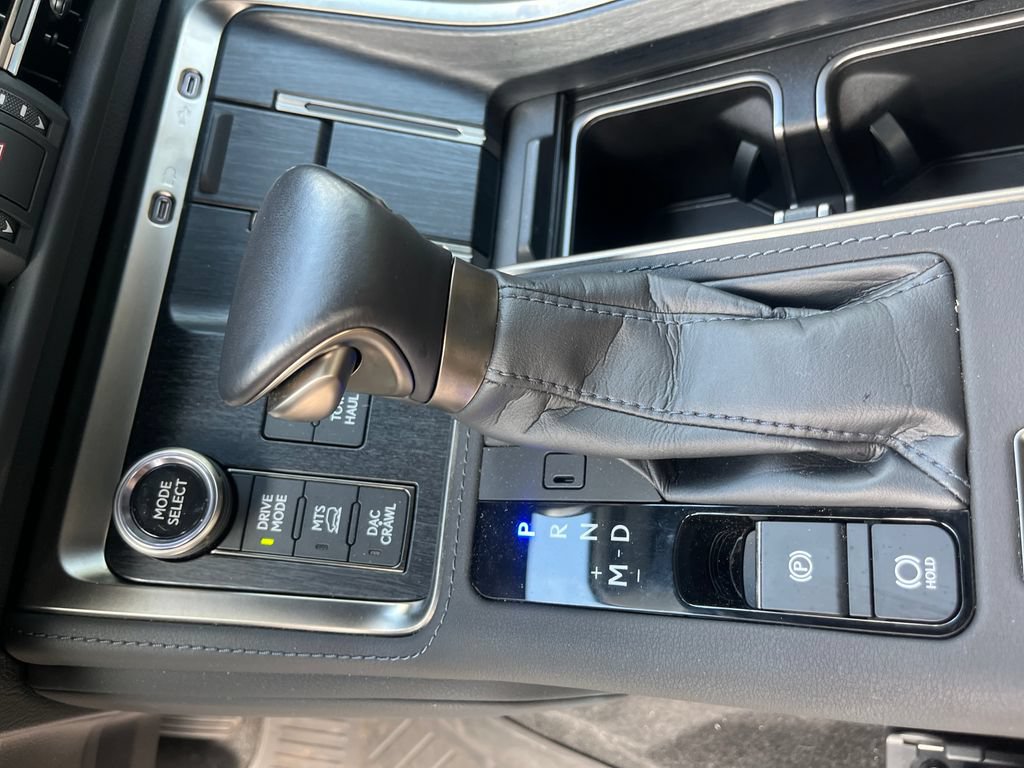 Used 2024 Lexus GX 550 AWD/4WD image 24