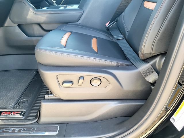 New 2026 GMC Sierra 2500 AT4 w/ AT4 Premium Plus Package AWD/4WD image 18