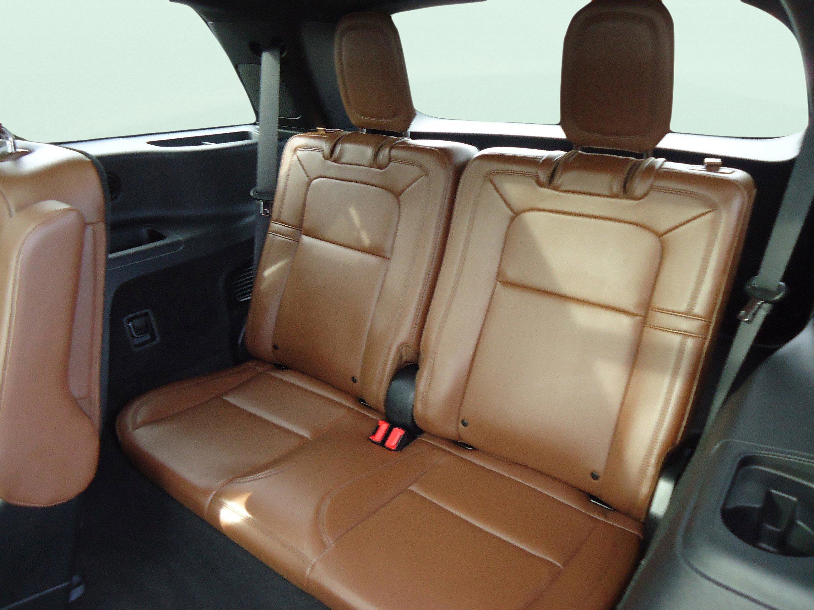 Used 2024 Lincoln Aviator Reserve w/ Equipment Group 201A image 31