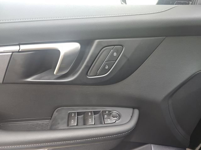 Used 2025 Buick Enclave Sport Touring image 29