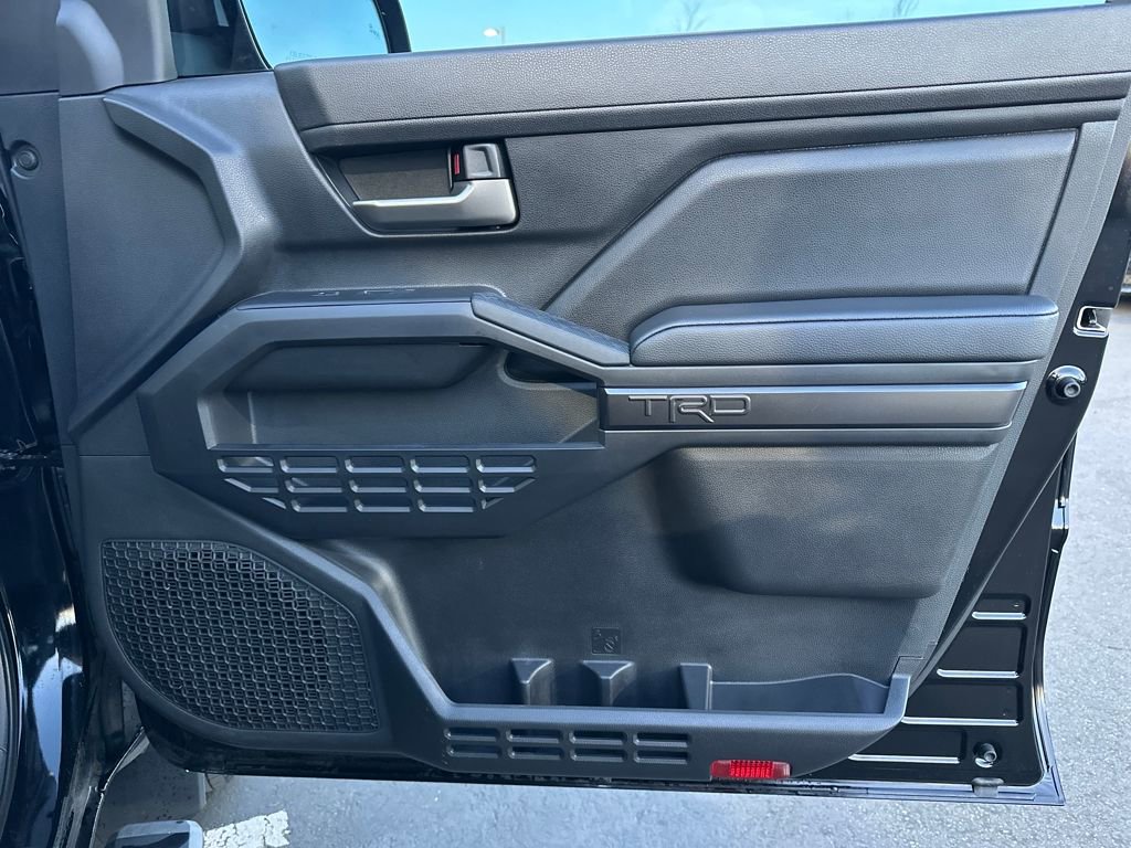 Used 2024 Toyota Tacoma TRD Sport image 16