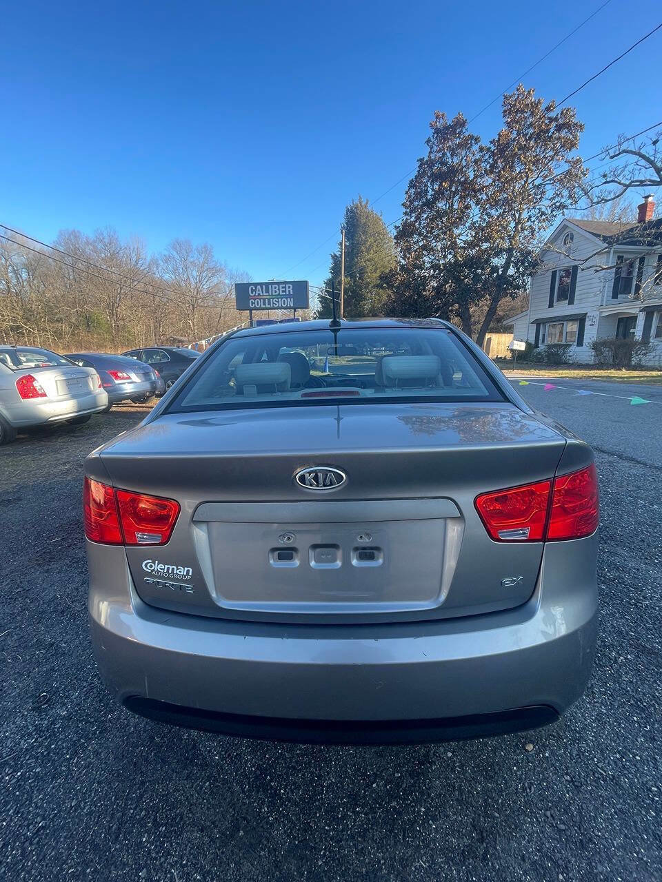 Used 2010 Kia Forte EX image 5