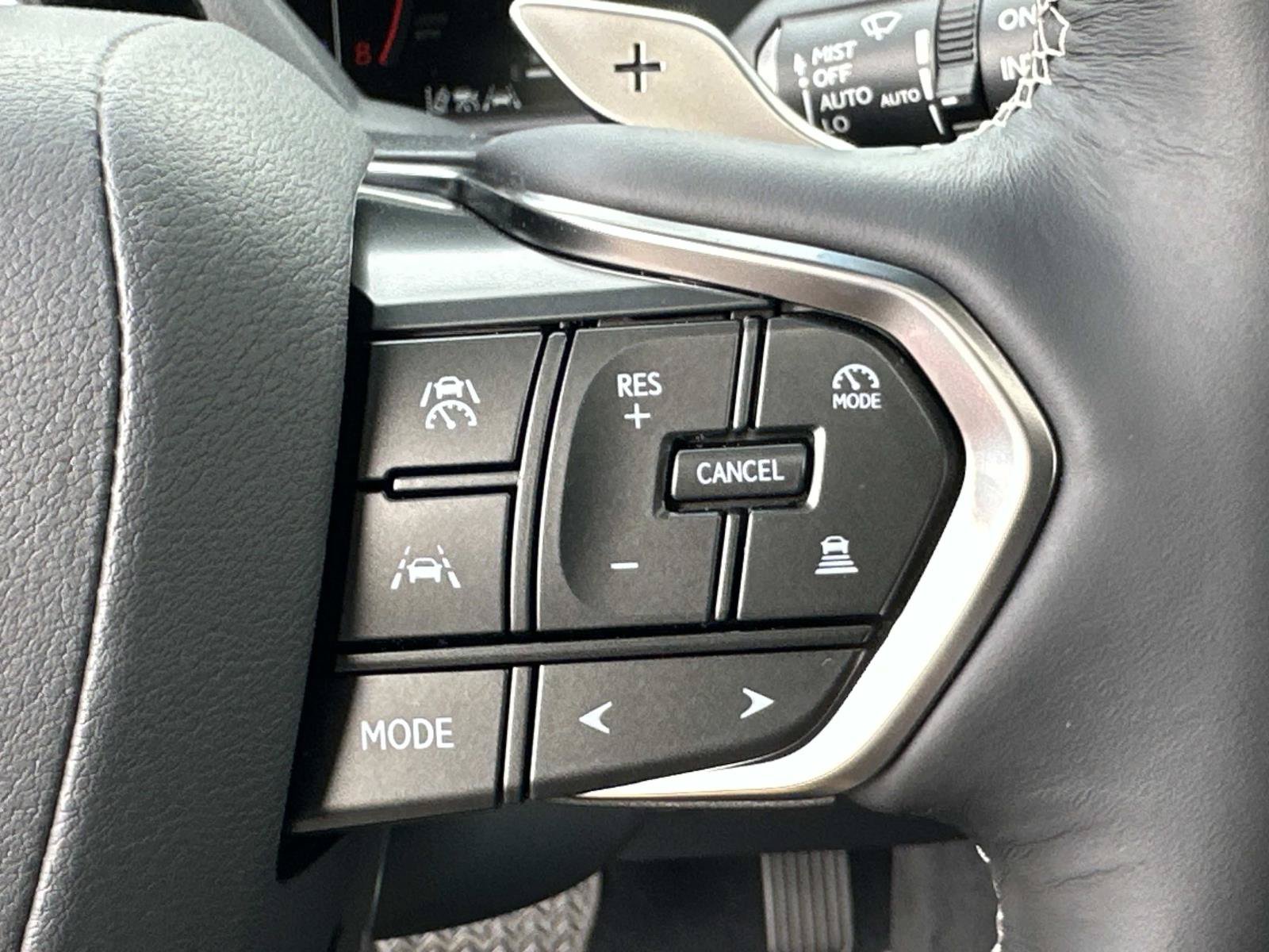 New 2026 Lexus LX 700h Luxury w/ Appearance Package AWD/4WD image 17