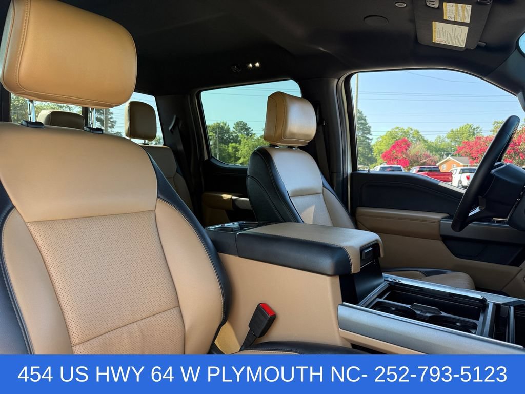 Certified 2025 Ford F350 Lariat w/ Lariat Ultimate Package AWD/4WD image 18