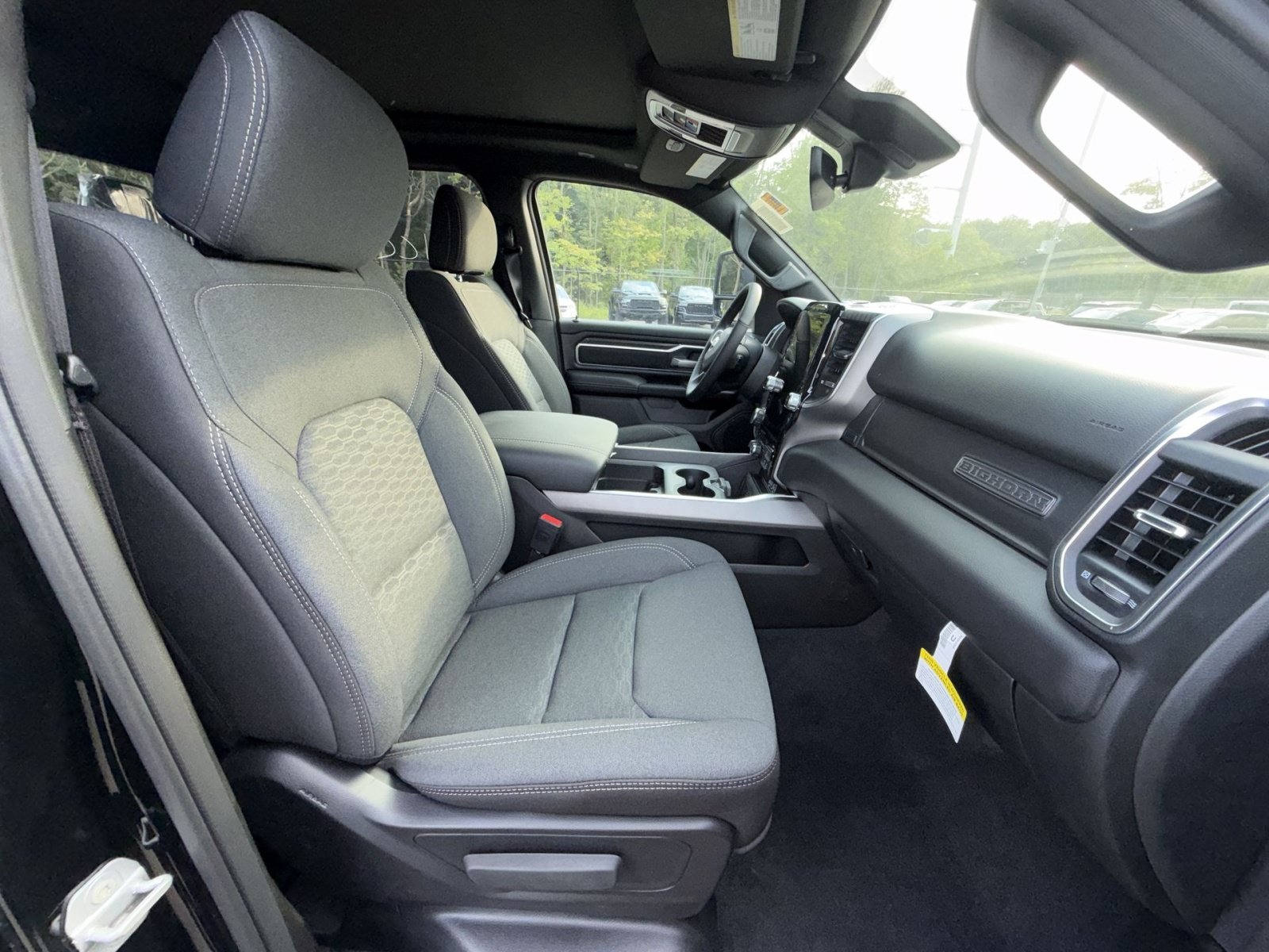 New 2026 RAM 1500 Big Horn AWD/4WD image 28