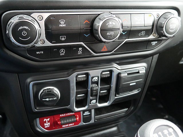 Used 2023 Jeep Gladiator Mojave image 39