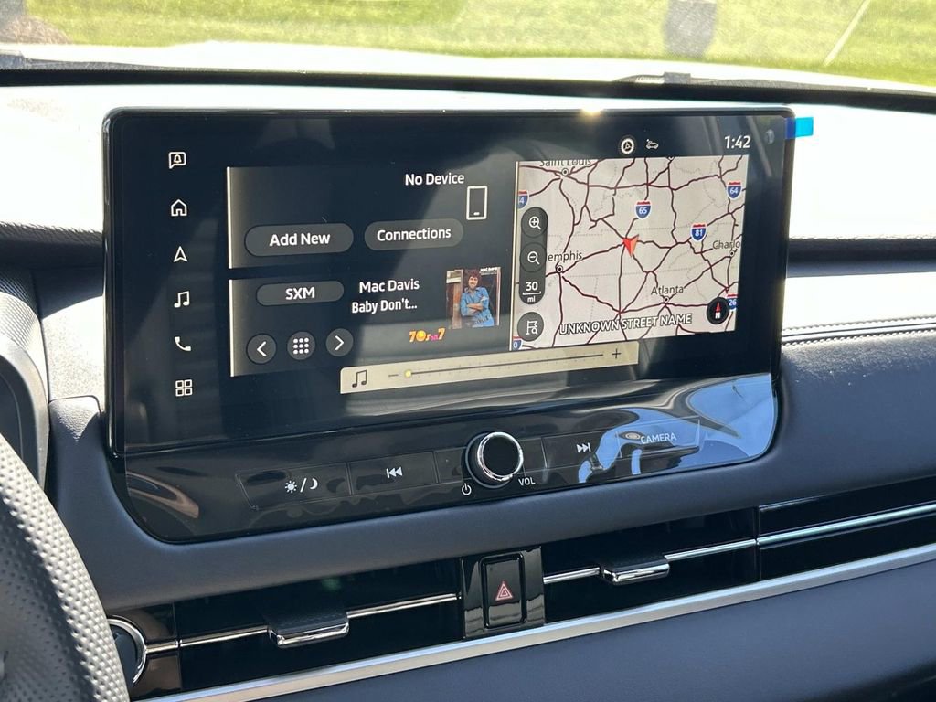 New 2025 Mitsubishi Outlander SE image 24