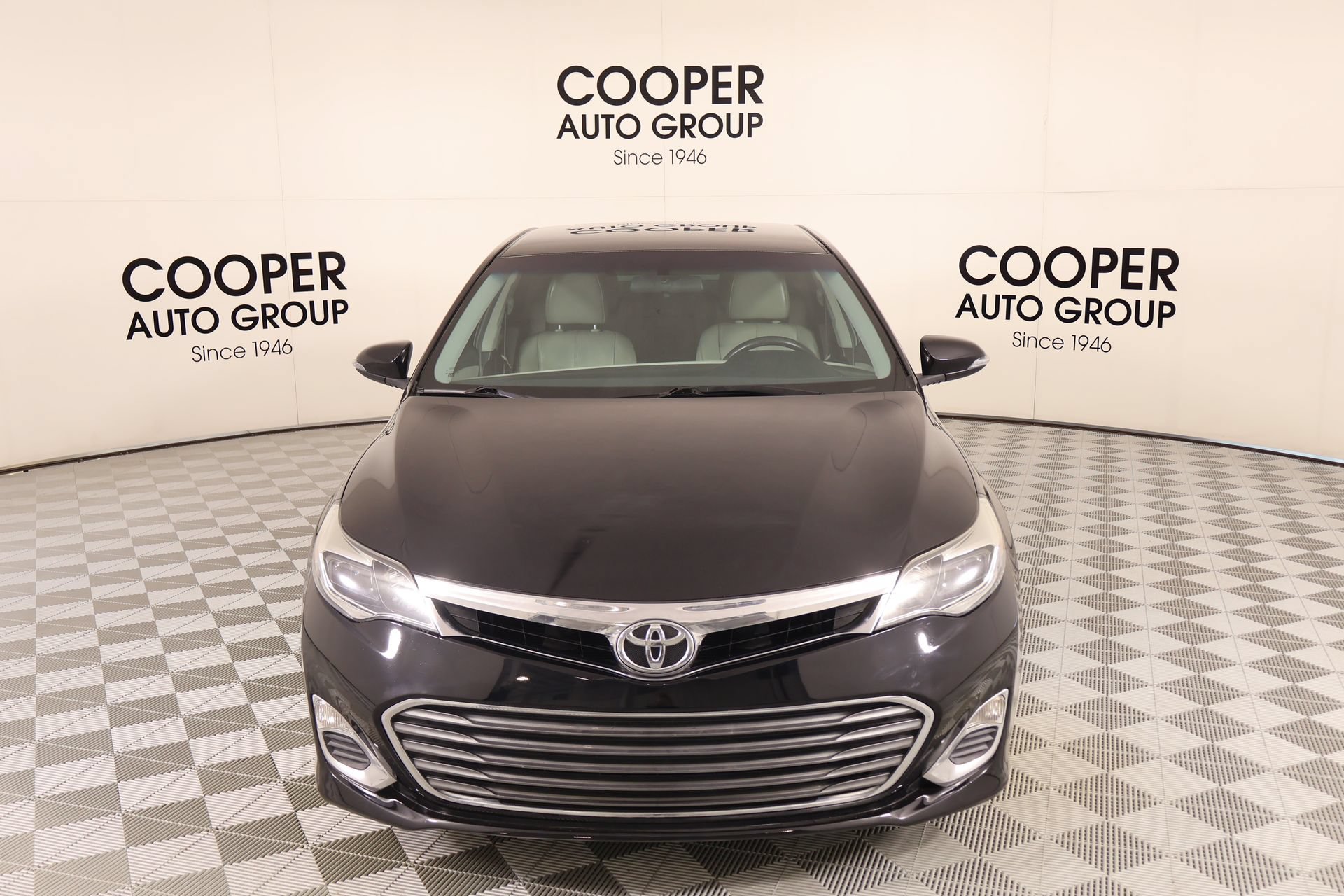 Used 2015 Toyota Avalon XLE FWD image 9