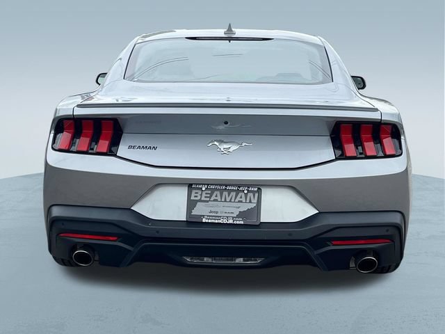 Used 2024 Ford Mustang Premium RWD image 8