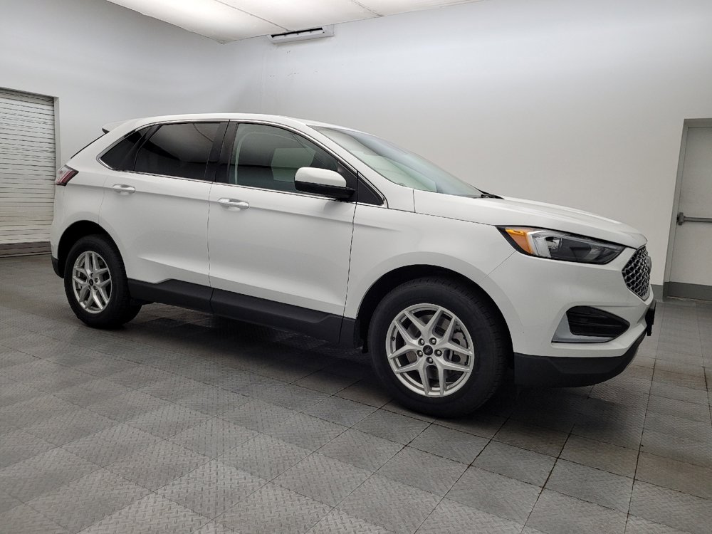 Used 2023 Ford Edge SEL image 11