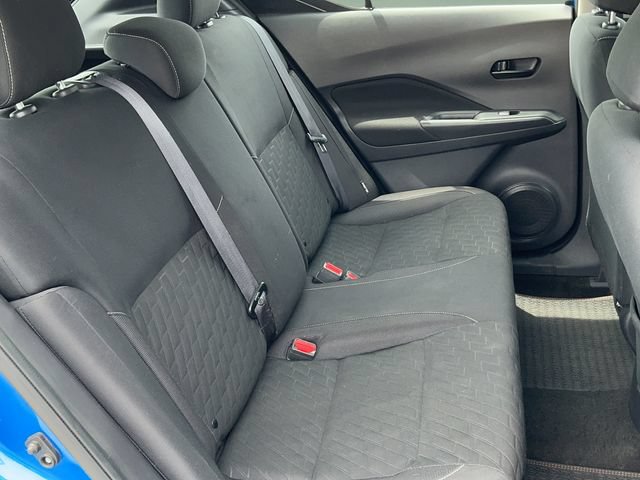 Used 2022 Nissan Kicks S FWD image 15