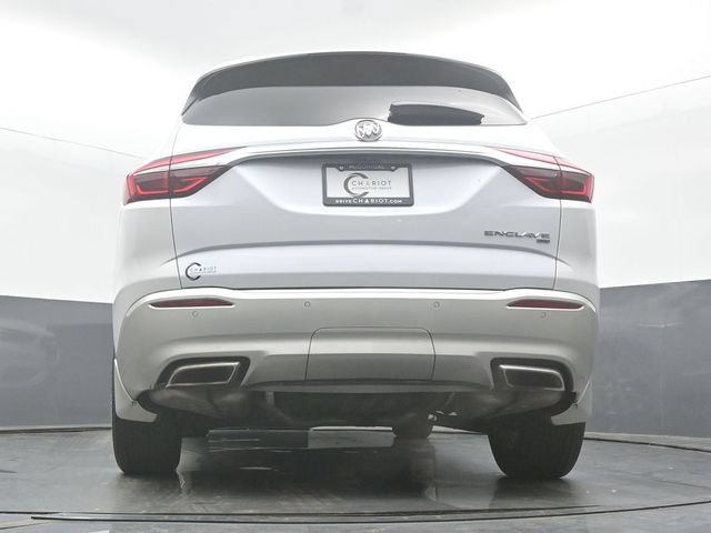 Used 2019 Buick Enclave Avenir w/ Avenir Technology Package AWD/4WD image 50