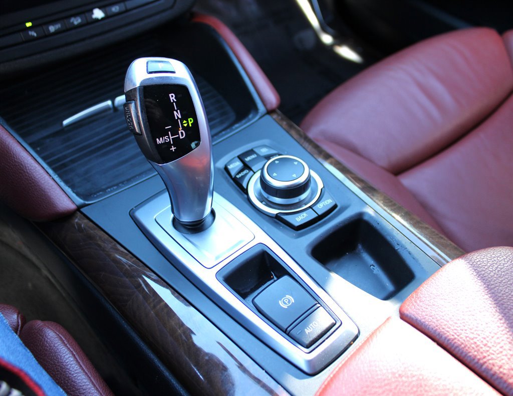 Used 2014 BMW X6 xDrive50i image 28