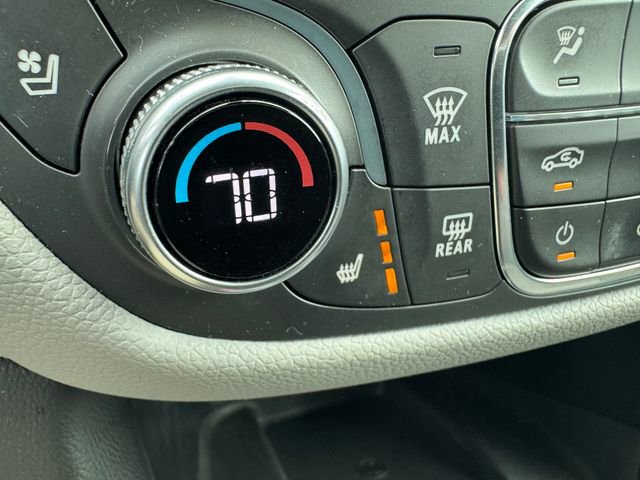 Used 2019 Chevrolet Equinox Premier image 18