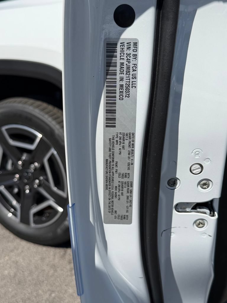New 2026 Jeep Cherokee Laredo AWD/4WD image 22