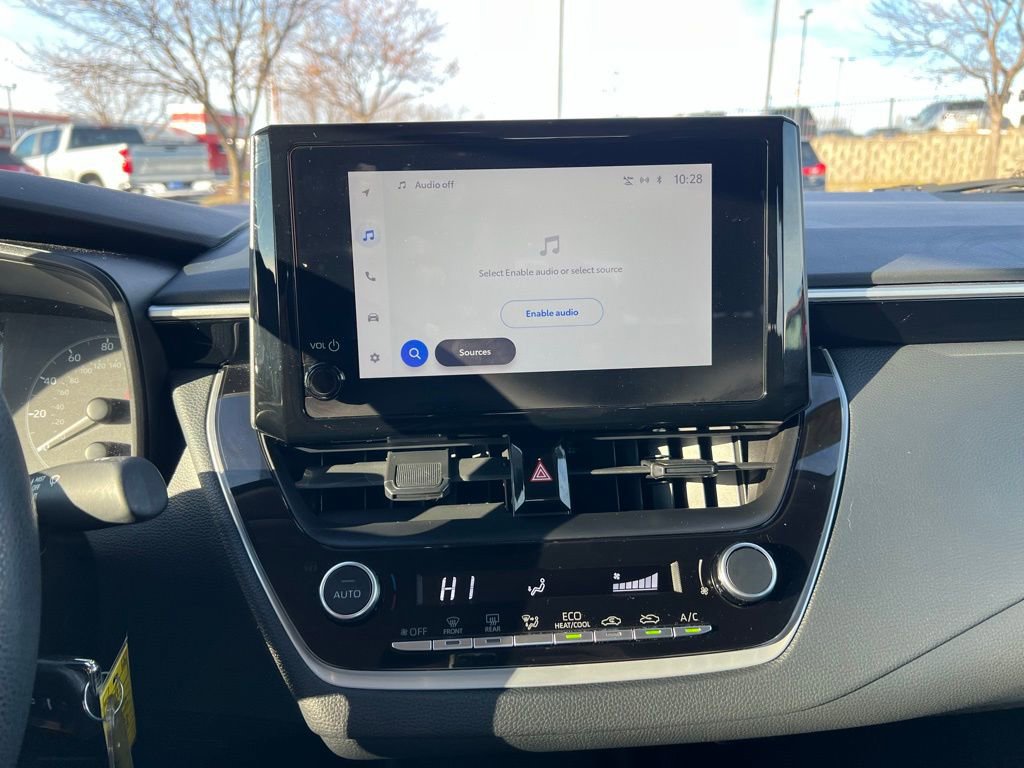 Used 2024 Toyota Corolla LE image 32