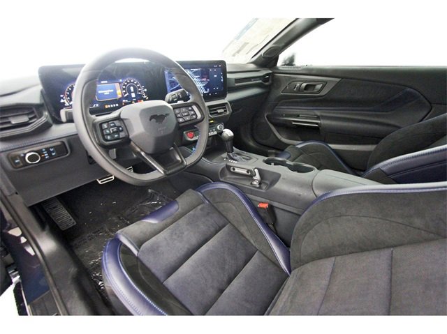New 2025 Ford Mustang Dark Horse image 7