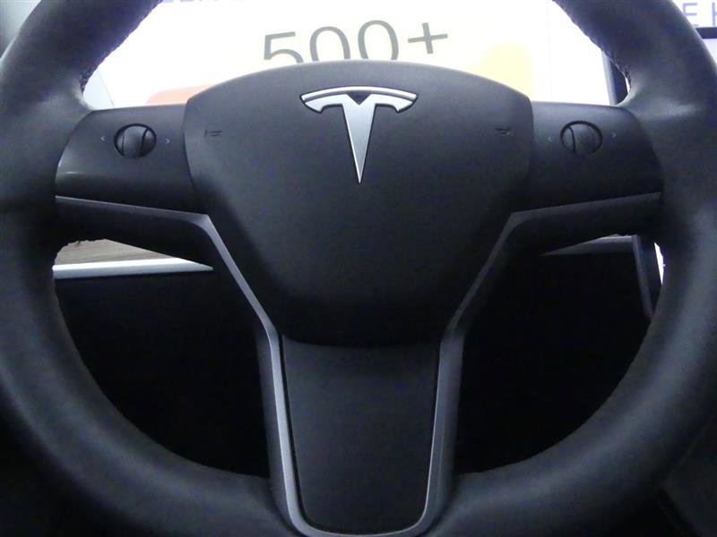 Used 2023 Tesla Model 3 Standard Range image 15