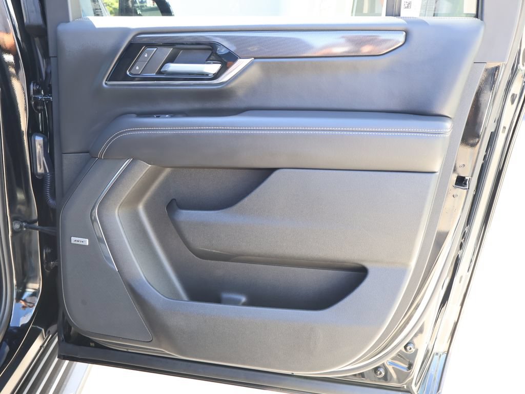 Certified 2025 GMC Yukon XL Elevation AWD/4WD image 37