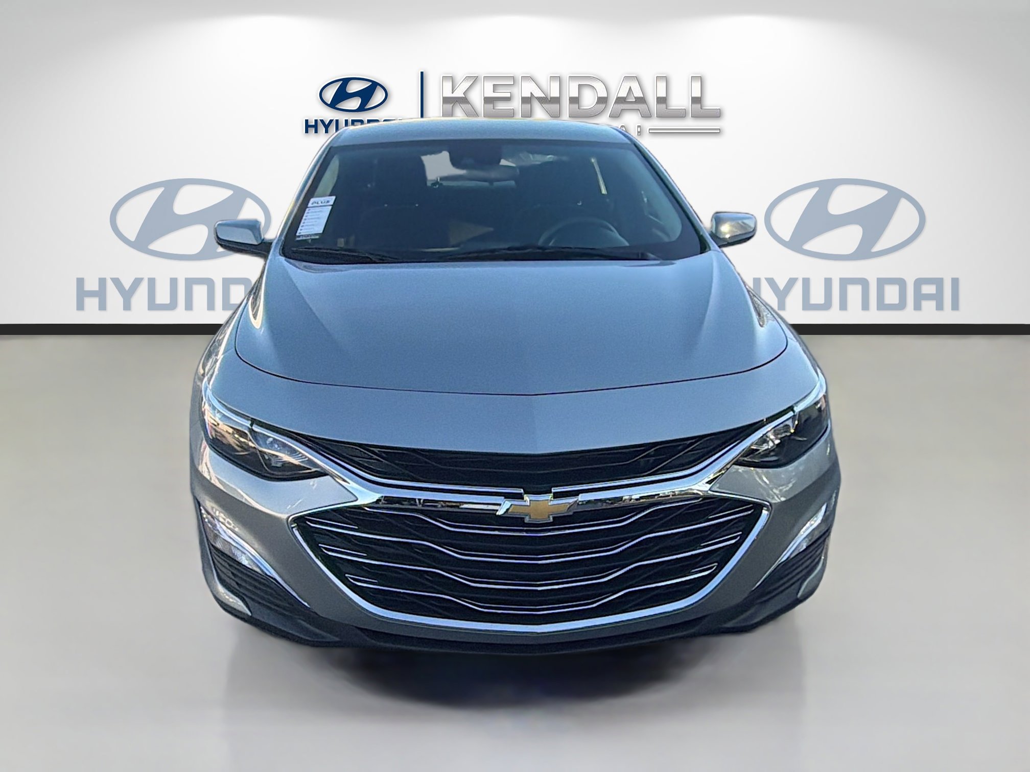 Used 2024 Chevrolet Malibu LS image 2