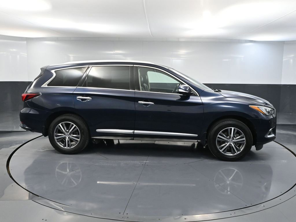 Used 2020 INFINITI QX60 Luxe w/ Essential Package image 4
