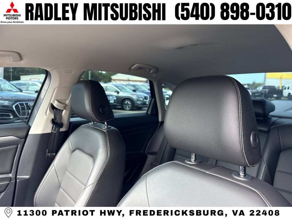 Used 2024 Volkswagen Jetta SE FWD video 2
