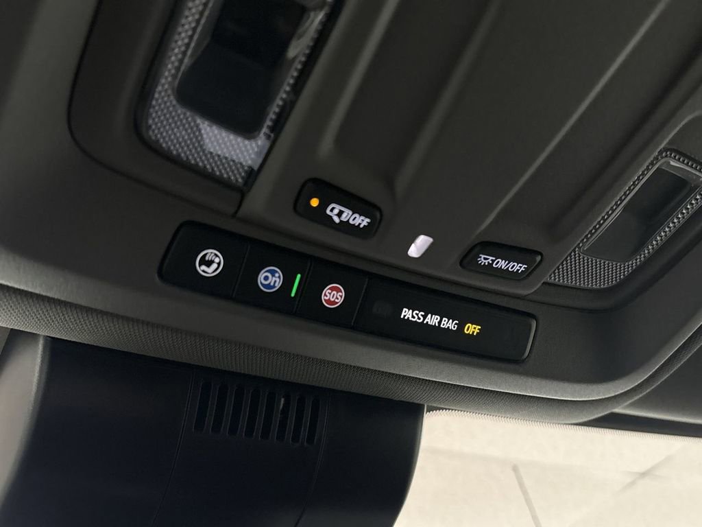 Used 2024 Chevrolet Silverado 1500 RST w/ Z71 Off-Road Package image 52