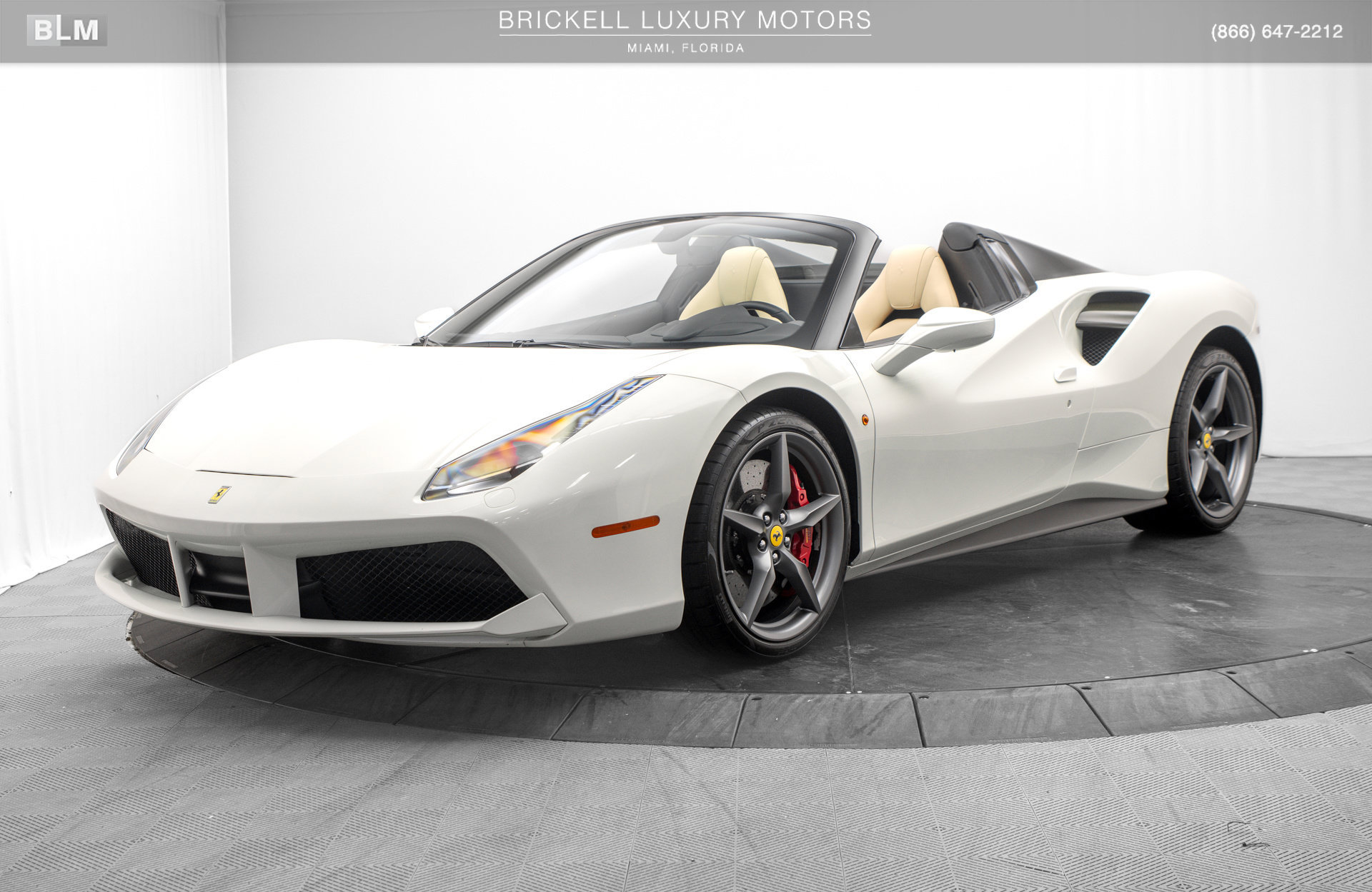 Used 2018 Ferrari 488 Spider RWD image 7