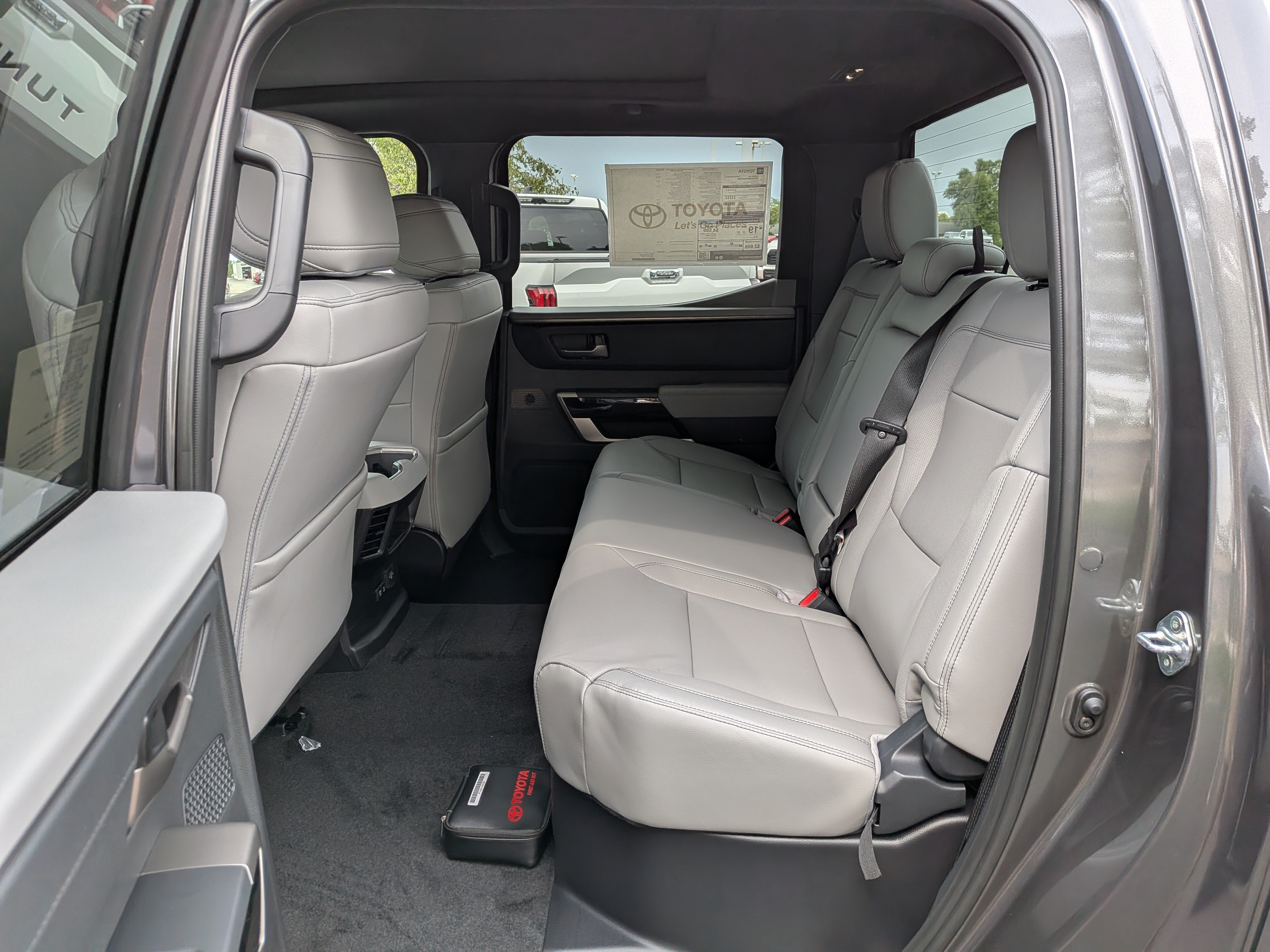 New 2026 Toyota Tundra Limited AWD/4WD image 15