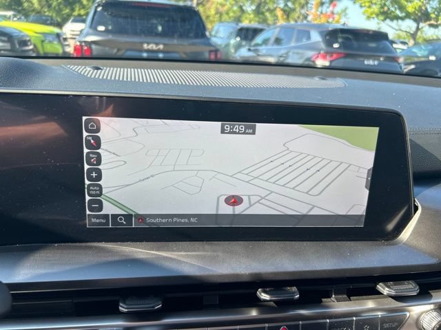 Used 2024 Kia Telluride LX FWD image 12
