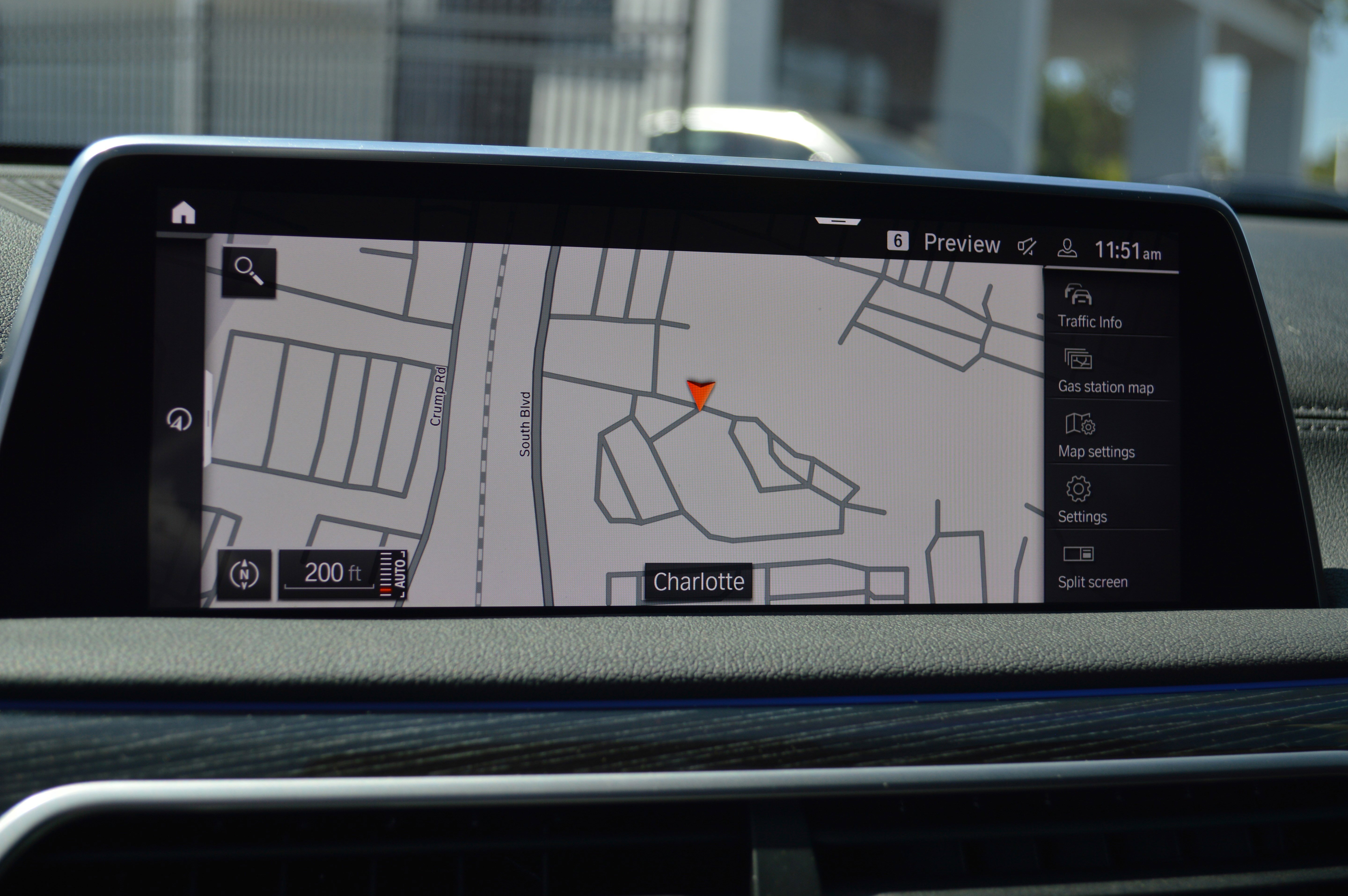 Used 2022 BMW 740i w/ M Sport Package image 19
