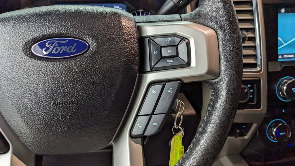 Used 2017 Ford F350 Lariat w/ Chrome Package image 34