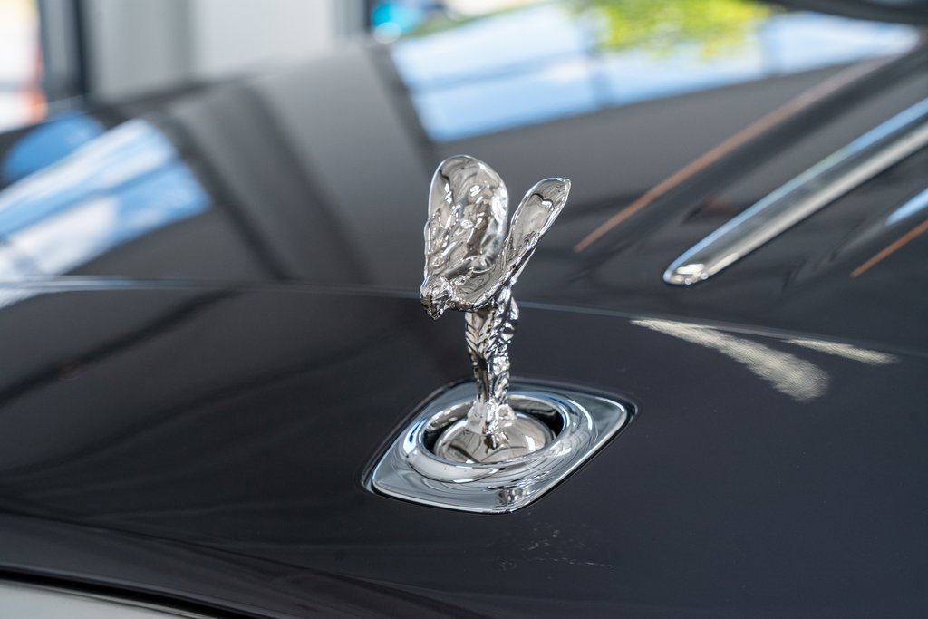 Used 2018 Rolls-Royce Wraith image 19