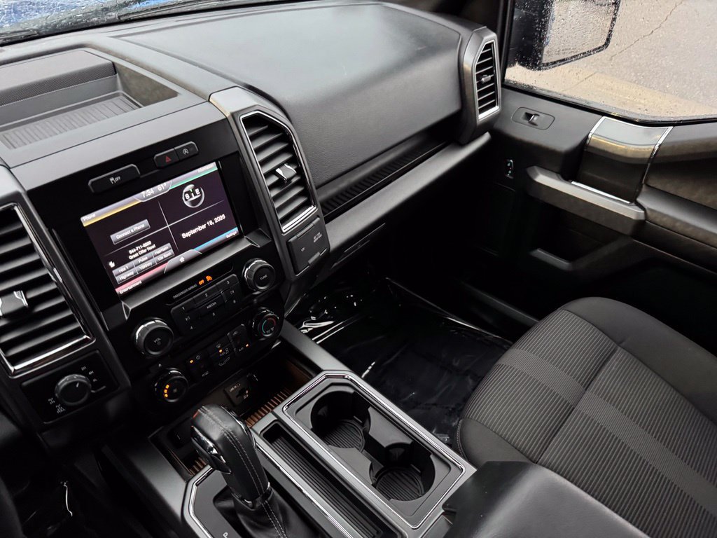 Used 2015 Ford F150 XLT w/ Equipment Group 302A Luxury AWD/4WD image 24