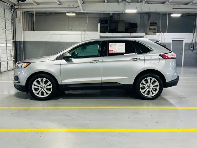 Used 2021 Ford Edge Titanium AWD/4WD image 15