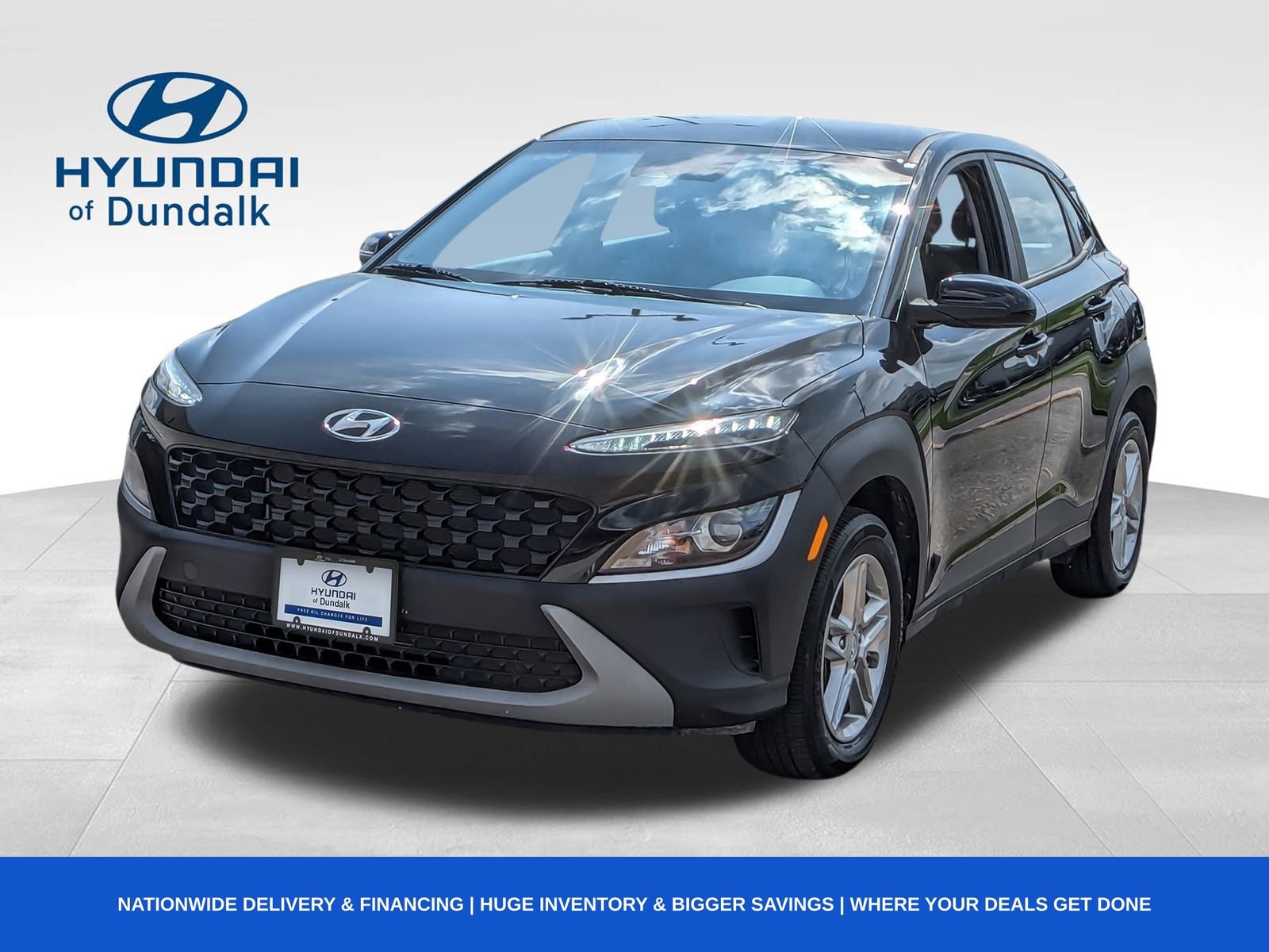 Used 2022 Hyundai Kona SE image 3