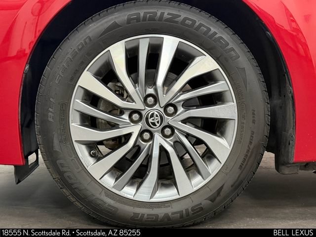 Used 2019 Toyota Corolla XLE FWD image 10