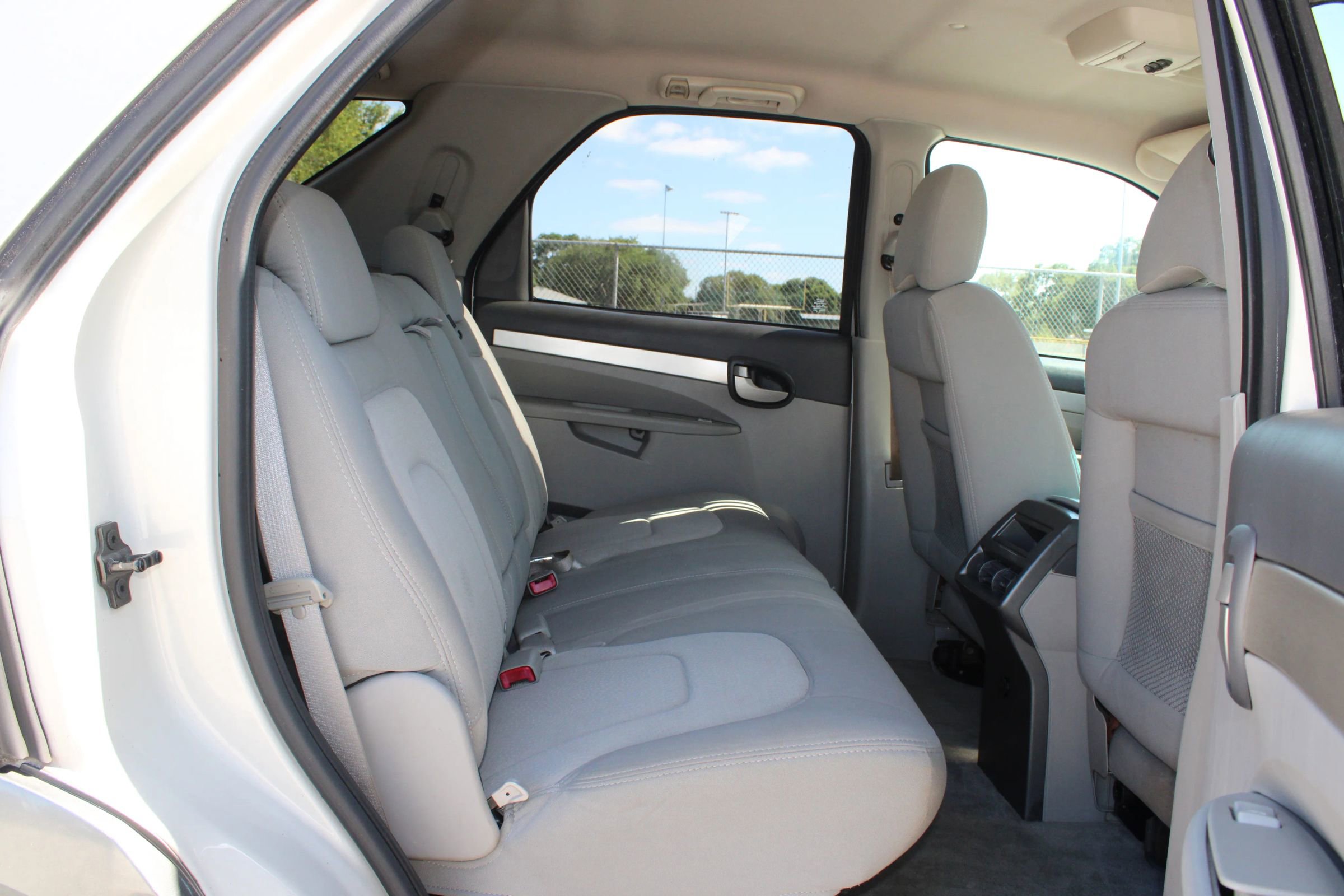 Used 2004 Buick Rendezvous CX image 15